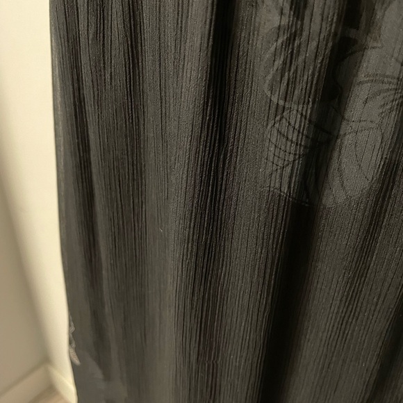 Roxy v-neck sleeveless black midi dress with adjustable spaghetti straps Size S - Picture 8 of 12